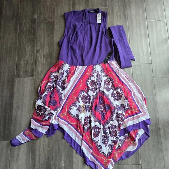 NWT New York & Company Paisley Handkerchief Hem Purple Mini dress size medium - Picture 2 of 9